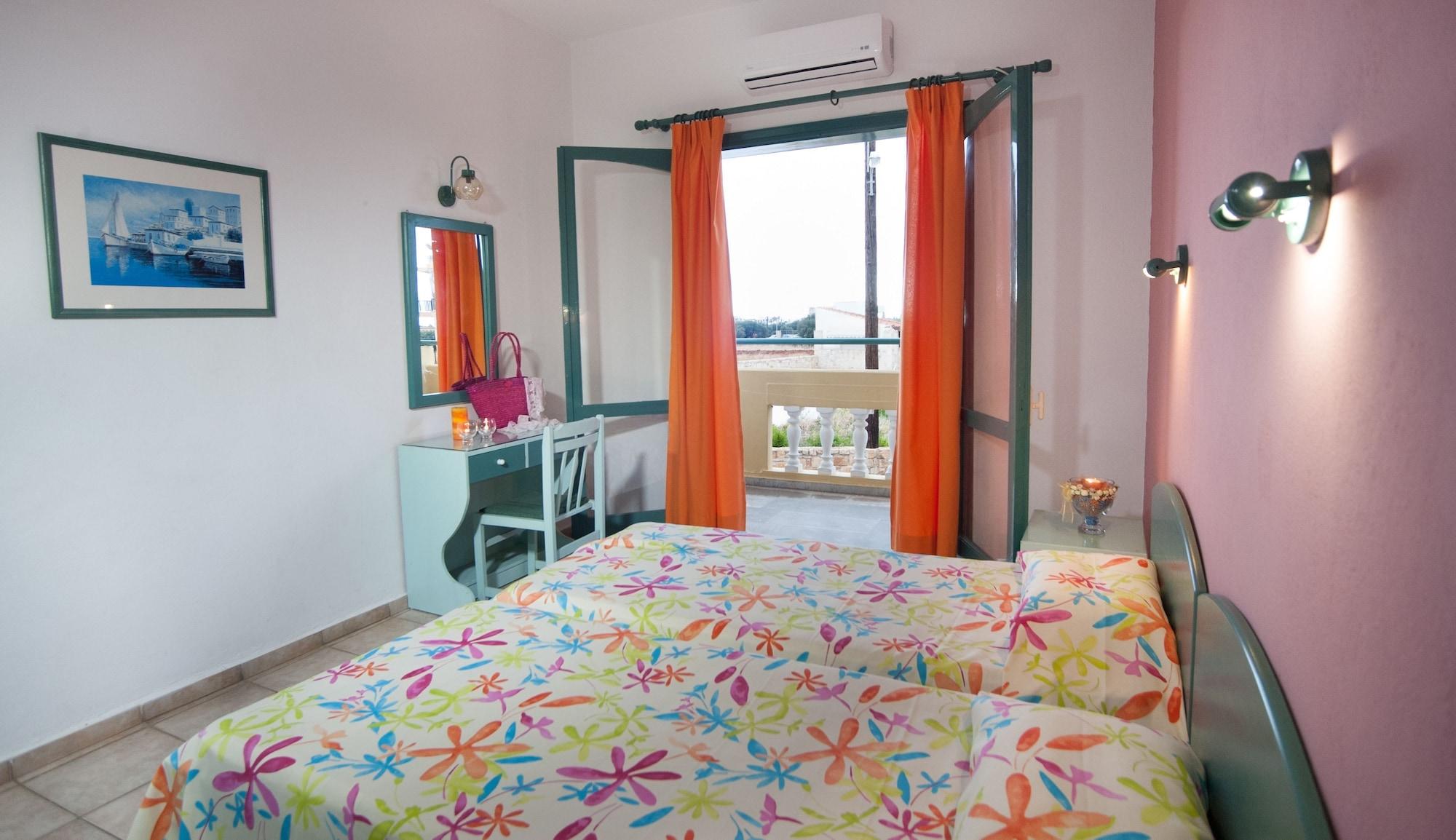 Theoni Apartments Malia  Ngoại thất bức ảnh