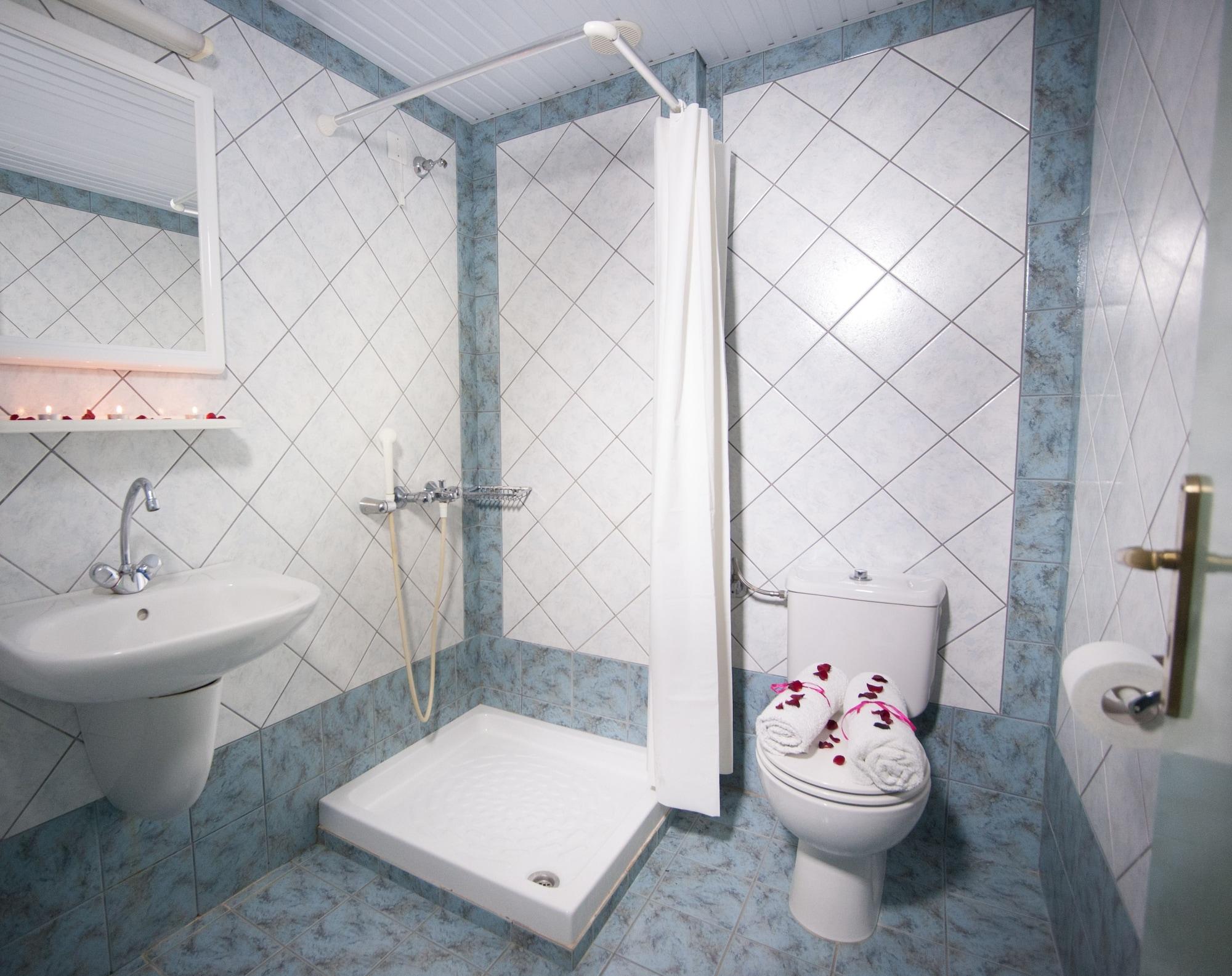 Theoni Apartments Malia  Ngoại thất bức ảnh