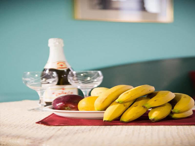 Theoni Apartments Malia  Ngoại thất bức ảnh